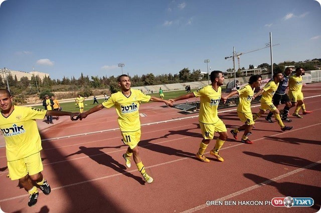 הפעם לא רצו בשמחה לקהל. שחקני נורדיה (אורן בן חקון)